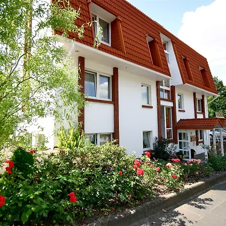Arador-city Hotel 3*