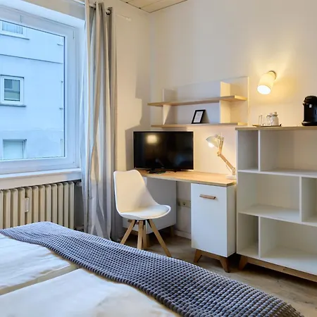 Arador-city Hotel