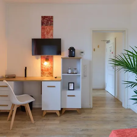 Arador-city Hotel