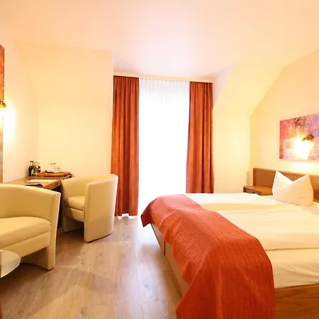 Arador-city Hotel