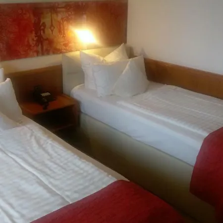 Arador-city Hotel