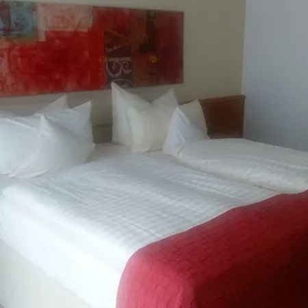 Hotel Arador-city